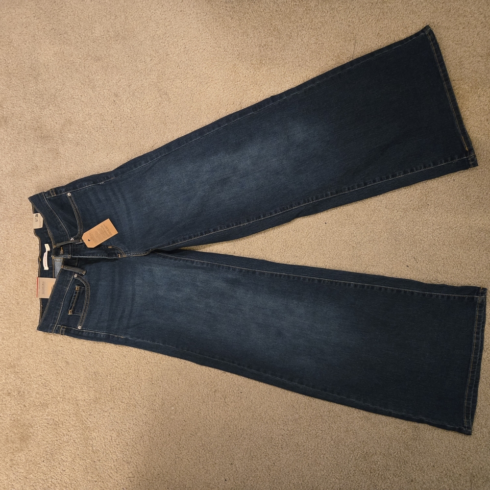 Dark Blue Wide-Leg Jeans Levis Nwt 27